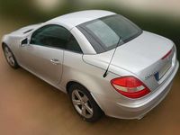 Usata Mercedes SLK200 163 CV (119 kW) 2005 Argento Cabrio