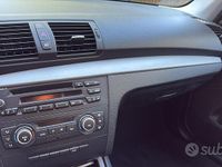 Usata BMW 118 143 CV (105 kW) 2011 Nero Utilitaria