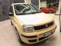 Usata Fiat Panda Dynamic 60 CV (44 kW) 2005 Giallo Utilitaria