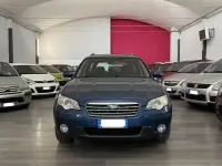 Usata Subaru Outback 165 CV (121 kW) 2007 Blu Station wagon