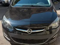 Usata Opel Astra 115 CV (84 kW) 2015 Nero Station wagon