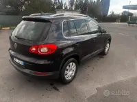 Usata VW Tiguan 170 CV (125 kW) 2008 Nero SUV