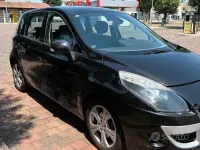 Usata Renault Scénic 110 CV (80 kW) 2011 Nero Monovolume