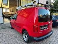 Usata VW Caddy 122 CV (89 kW) 2016 Rosso Monovolume