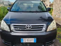 Usata Toyota Avensis 116 CV (85 kW) 2003 Nero Station wagon