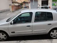 Usata Renault Clio 75 CV (55 kW) 2005 Grigio Utilitaria
