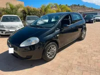 Usata Fiat Grande Punto 75 CV (55 kW) 2013 Nero Utilitaria