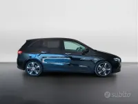 Usata Mercedes B180 Advanced Plus 116 CV (85 kW) 2023 Nero Utilitaria