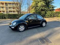 Usata VW New Beetle 116 CV (85 kW) 1999 Nero Utilitaria