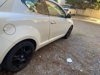 Usata Alfa Romeo MiTo 120 CV (88 kW) 2010 Bianco Utilitaria