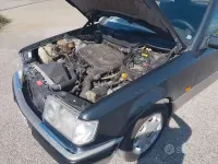 Usata Mercedes 200 122 CV (89 kW) 1990 Berlina
