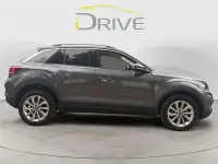 Usata VW T-Roc 110 CV (80 kW) 2022 Grigio SUV