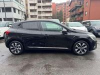 Begagnad Renault Clio V Evolution 101 HK (74 kW) 2022 Svart Sedan