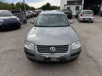 Usata VW Passat Executive 131 CV (96 kW) 2005 Marrone Berlina