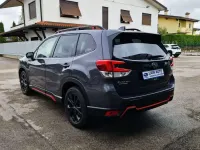 Usata Subaru Forester 4dventure 150 CV (110 kW) 2021 Magnetite gray metallic SUV