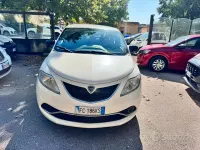 Usata Lancia Ypsilon S 95 CV (69 kW) 2015 Bianco Utilitaria