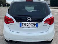 Usata Opel Meriva Cosmo 95 CV (69 kW) 2012 Bianco Monovolume