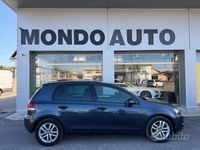 Usata VW Golf VI Highline 105 CV (77 kW) 2011 Blu Utilitaria