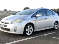 Usata Toyota Prius Active 99 CV (72 kW) 2009 Argento Utilitaria