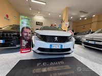 Usata Peugeot 5008 Allure 130 CV (95 kW) 2022 Bianco Station wagon
