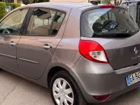 Usata Renault Clio III Dynamique 75 CV (55 kW) 2010 Grigio Berlina