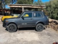 Usata Lada niva 83 CV (61 kW) 2023 Grigio SUV