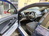 Usata Kia Ceed 115 CV (84 kW) 2003 Blu Utilitaria