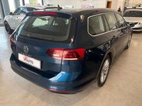 Usata VW Passat Business 122 CV (89 kW) 2021 Blu/azzurro Station wagon
