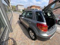 Usata Fiat Sedici Dynamic 107 CV (78 kW) 2007 Grigio SUV