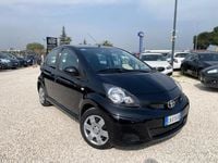 Usata Toyota Aygo Sol 68 CV (50 kW) 2010 Nero Utilitaria