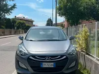 Begagnad Hyundai i30 128 HK (94 kW) 2012 Grå Sedan