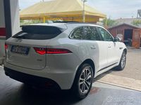 Usata Jaguar F-Pace Portfolio 180 CV (132 kW) 2016 Bianco SUV