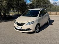 Usata Lancia Ypsilon Gold 95 CV (69 kW) 2017 Beige Utilitaria