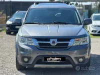 Usata Fiat Freemont 170 CV (125 kW) 2012 Grigio SUV