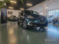 Usata Renault Captur 90 CV (66 kW) 2019 Blu SUV
