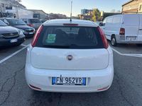 Usata Fiat Punto Lounge 95 CV (69 kW) 2018 Bianco Berlina