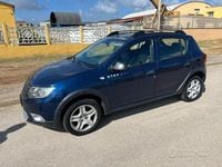 Usata Dacia Sandero Stepway 88 CV (64 kW) 2017 Blu Utilitaria