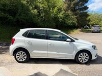 Begagnad VW Polo Trendline 75 HK (55 kW) 2015 Vit Sedan