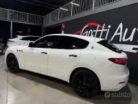 Usata Maserati Levante 349 CV (256 kW) 2021 Bianco SUV