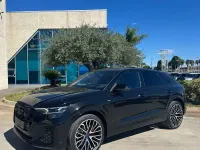 Usata Audi Q8 S-Line 286 CV (210 kW) 2025 Nero SUV