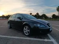 Usata Seat Leon 105 CV (77 kW) 2010 Nero Utilitaria