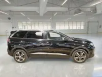 Usata Peugeot 5008 Allure 177 CV (130 kW) 2021 Nero perla metallizzato SUV