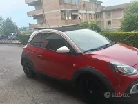 Usata Opel Adam 69 CV (50 kW) 2017 Rosso Utilitaria