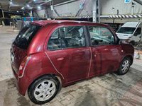 Usata Daihatsu Trevis 58 CV (42 kW) 2007 Rosso Utilitaria