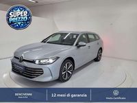 Usata VW Passat 204 CV (150 kW) 2025 Grigio Station wagon