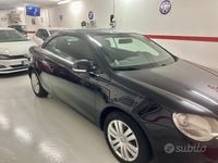 Usata VW Eos 140 CV (102 kW) 2008 Nero Cabrio