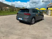 Usata VW Golf VIII 150 CV (110 kW) 2021 Berlina