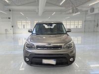 Usata Kia Soul 135 CV (99 kW) 2017 Grigio SUV