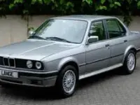 Usata BMW 325 170 CV (125 kW) 1987 Argento Berlina