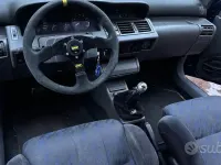 Usata Renault Clio 135 CV (99 kW) 1993 Blu/azzurro Utilitaria